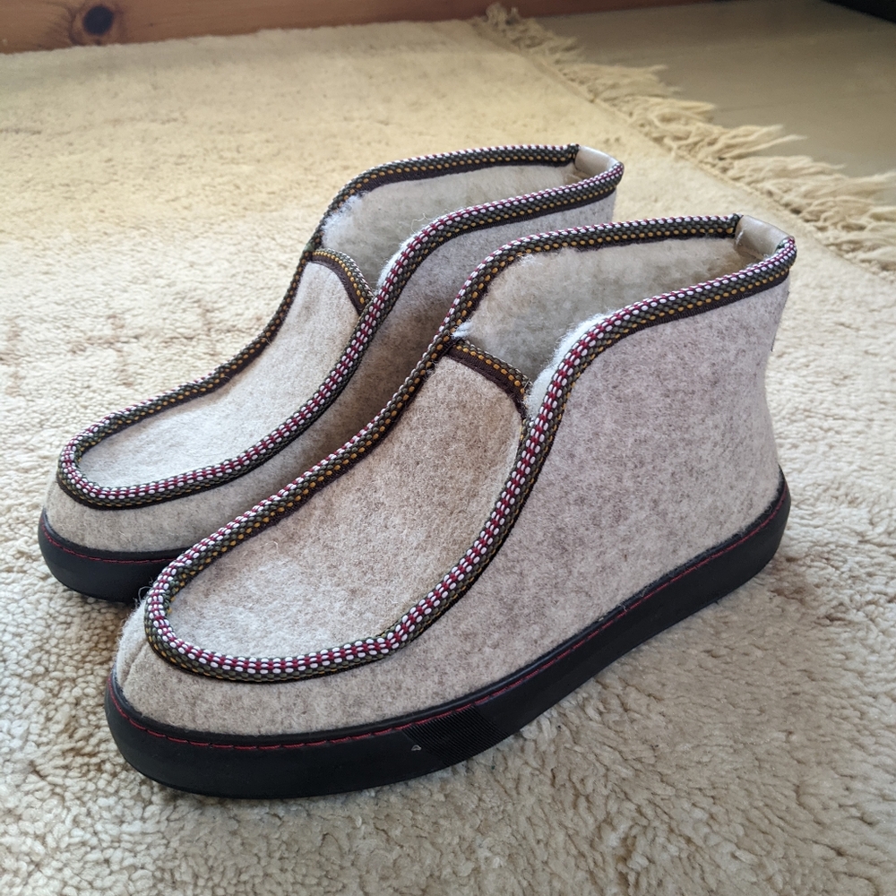 Penelope Chilvers Cozy Cream Slippers